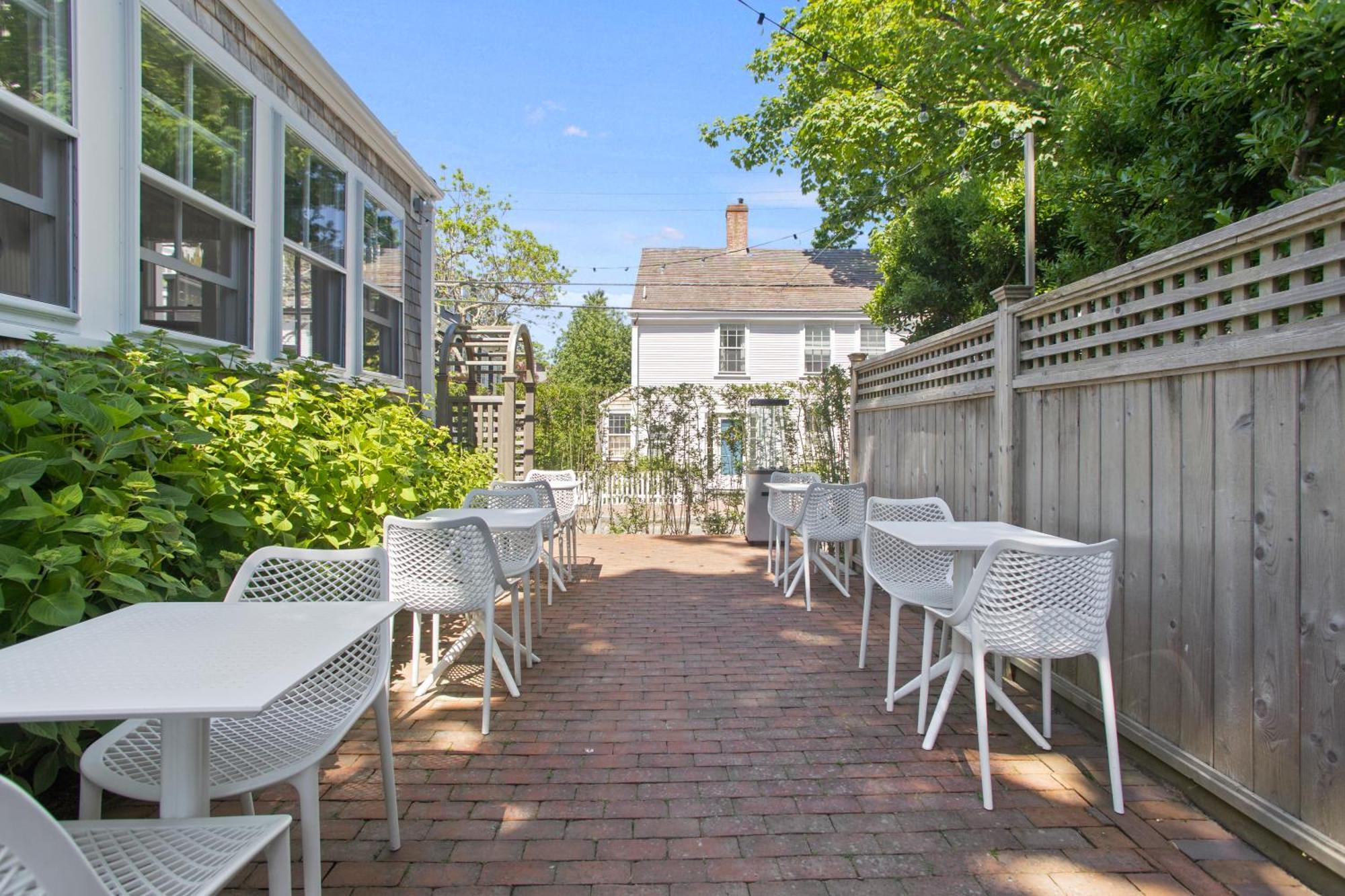 ננטקט Carlisle House Inn מראה חיצוני תמונה